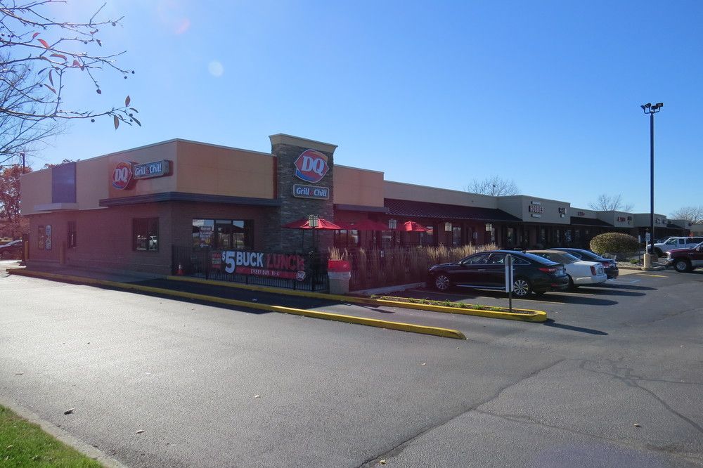 Sand-Ridge Plaza: 1050-1084 Joliet St, Dyer, IN 46311